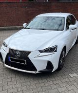 Andere Lexus IS 200t F Sport - Andere mit Benzin-Antrieb: Limousine