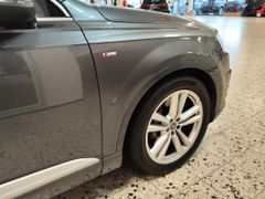 Fahrzeugabbildung Audi Q7 3.0 TDI quattro *S-LINE* (7STZ/PANO/BOSE/STH