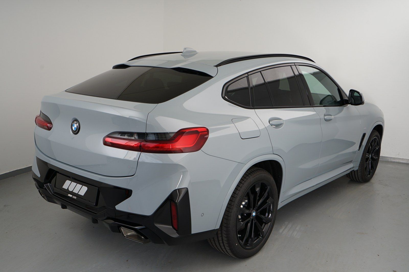 BMW X4 xDrive20d (M-Sport Navi LED AHK HUD ACC WLAN imagem 3