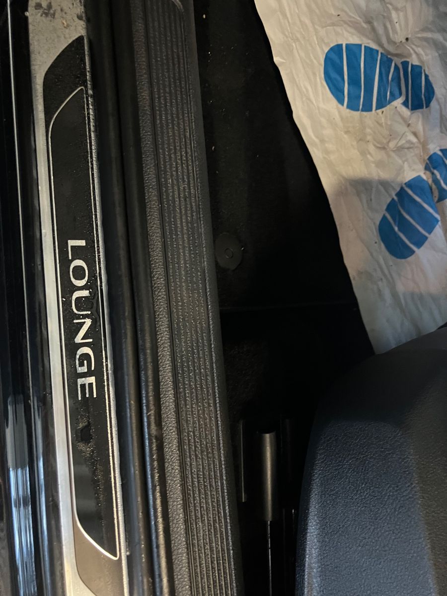 Fahrzeugabbildung Volkswagen Golf VII Lim. 1.6 TDI Comfortline BMT