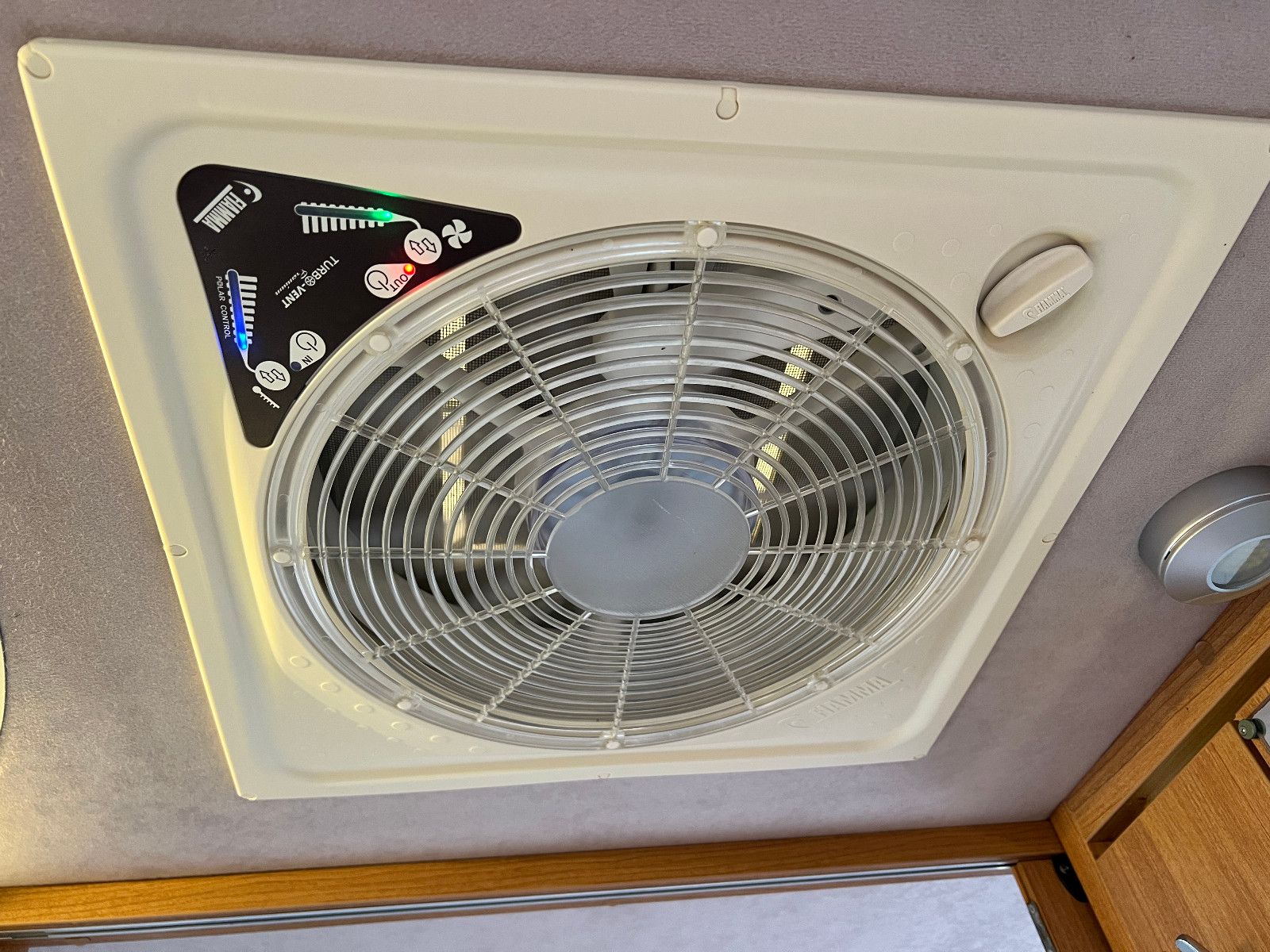 Fahrzeugabbildung Frankia T 6400 BD CompactClass MB Sprinter 316 CDI MAXI