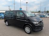 Volkswagen T6 Multivan Klimaautomatik Navigation 7 Sitzer - gebrauchte Kleinbusse in Duisburg