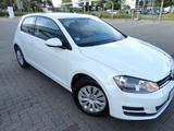 Volkswagen Golf VII Lim. Trendline BMT