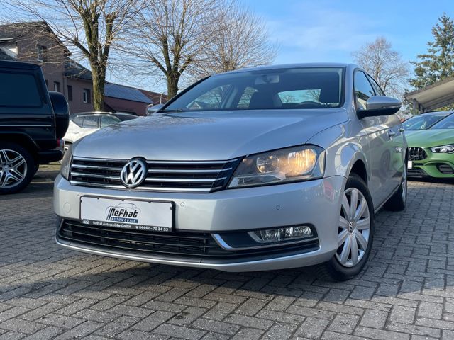 Volkswagen Passat Lim. Trendline*PDC*SHZ*