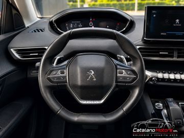 Peugeot 5008 - 8