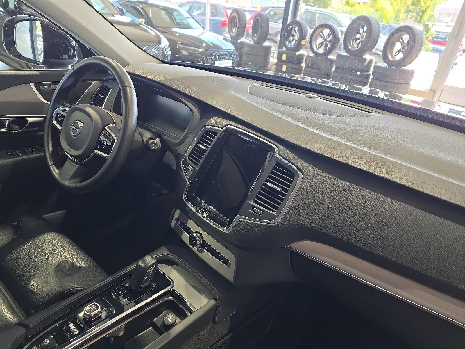 Volvo XC90 B5 (D) Momentum Pro AWD ACC BLIS Kamera LED