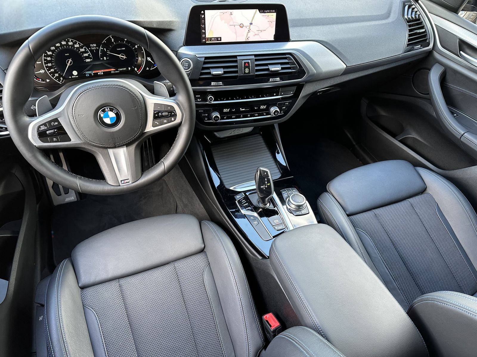 Fahrzeugabbildung BMW X3 xDrive20d M-Sport NAV+LED+HEAD-UP+KEYLESS+DAB