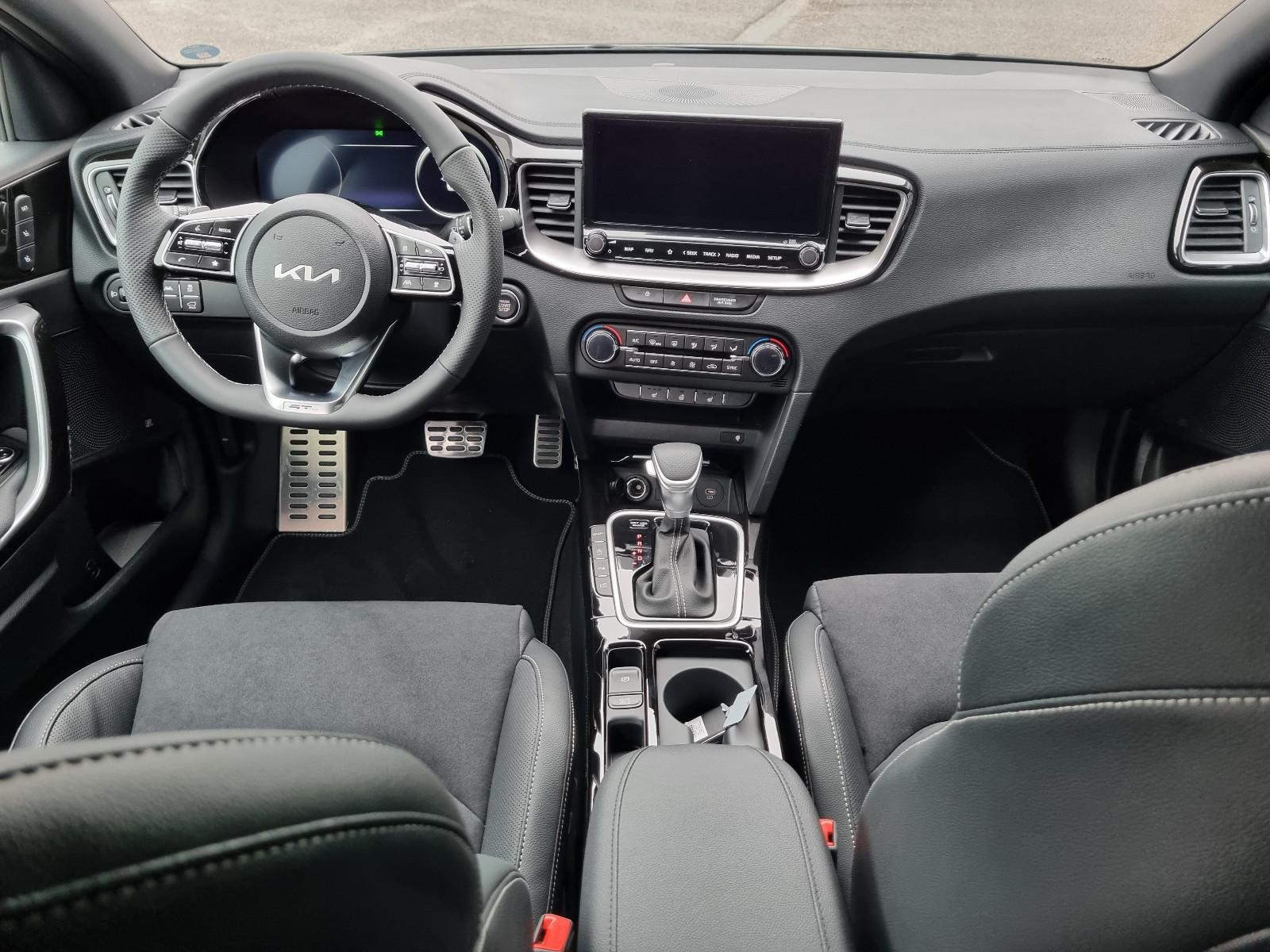 Kia PROCEED 1.5T 140 DCT7 GT-Line Technologie LEDER
