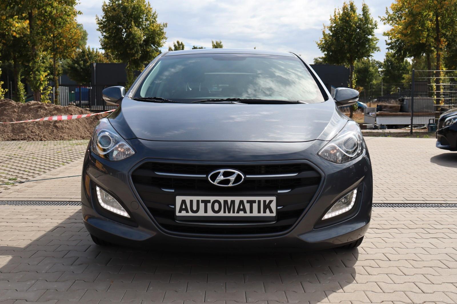 Hyundai i30 1.6 CRDI *2-Hand*Automatik*PDC-Kamera*Navi*