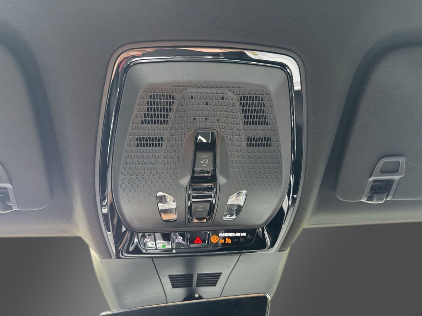 Fahrzeugabbildung Cadillac LYRIQ Sport AWD - Vollausstattung