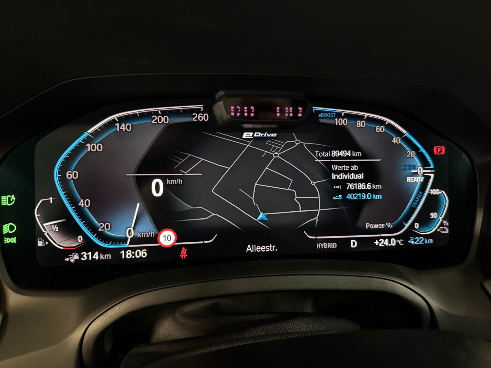 BMW 330e M Sport | Individual | 19" | Laser | HUD