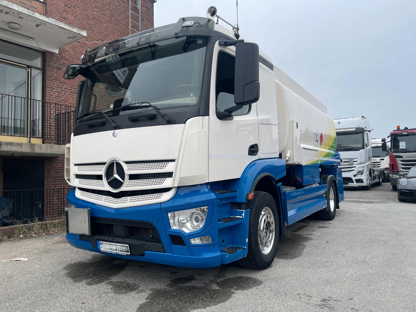 Mercedes-Benz Actros 1846 Tankfahrzeug A1 / A3
