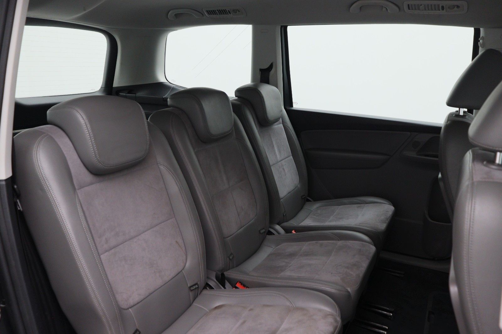 Fahrzeugabbildung Volkswagen Sharan 1.4 TSI Highline BMT