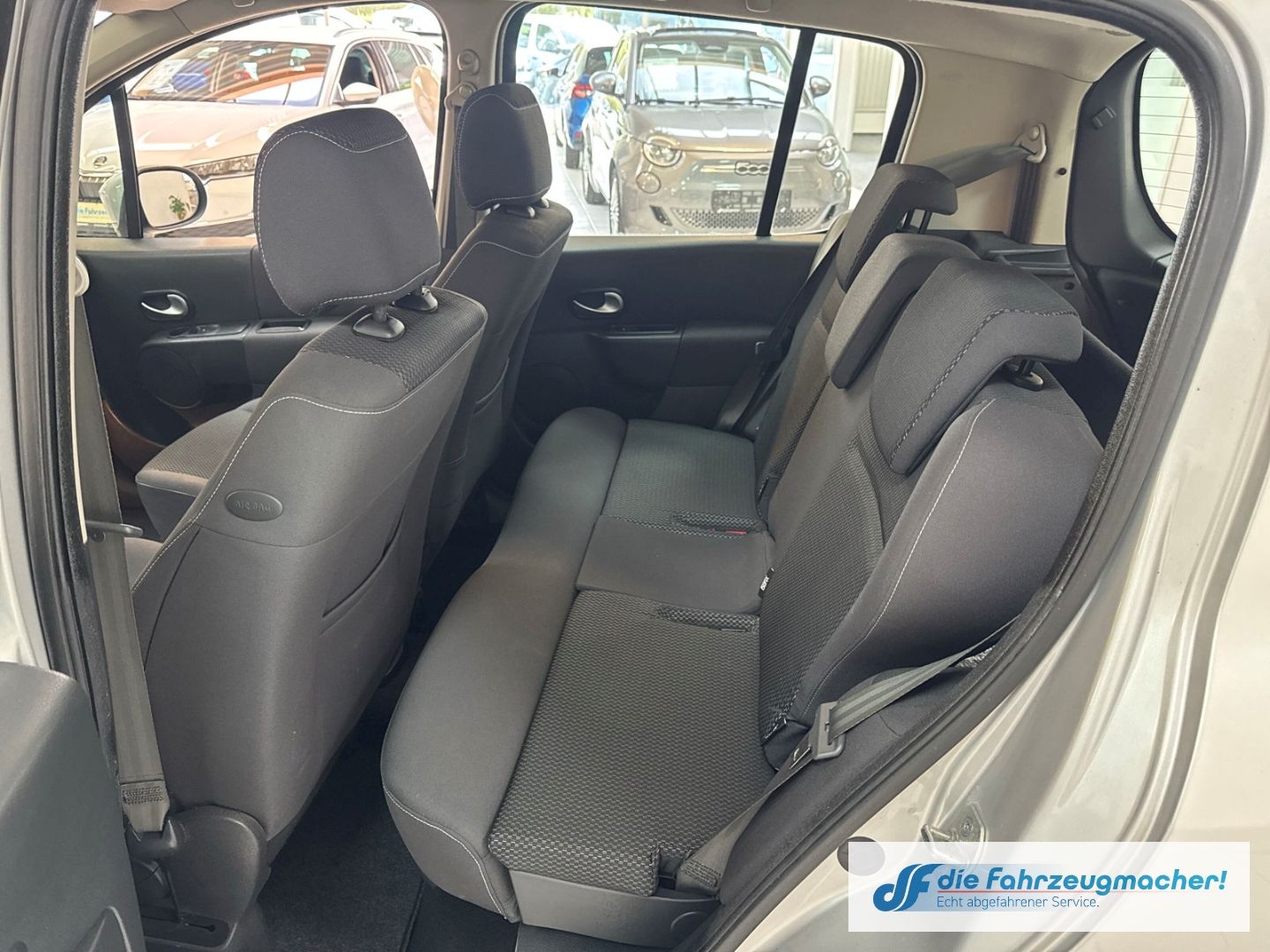 Fahrzeugabbildung Renault Modus Dynamique 1,6 Automatik Klima el.SP Spieg.