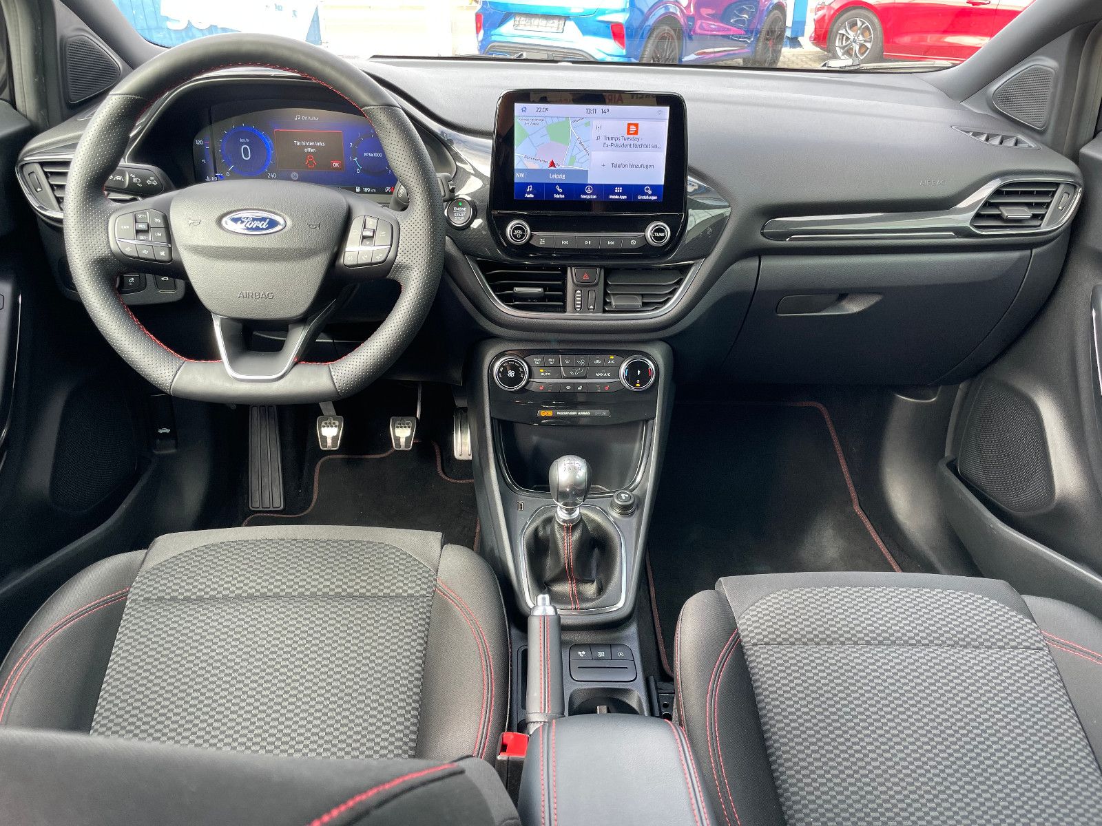 Fahrzeugabbildung Ford Puma ST-Line Hybrid LED, Navi, Winterpaket