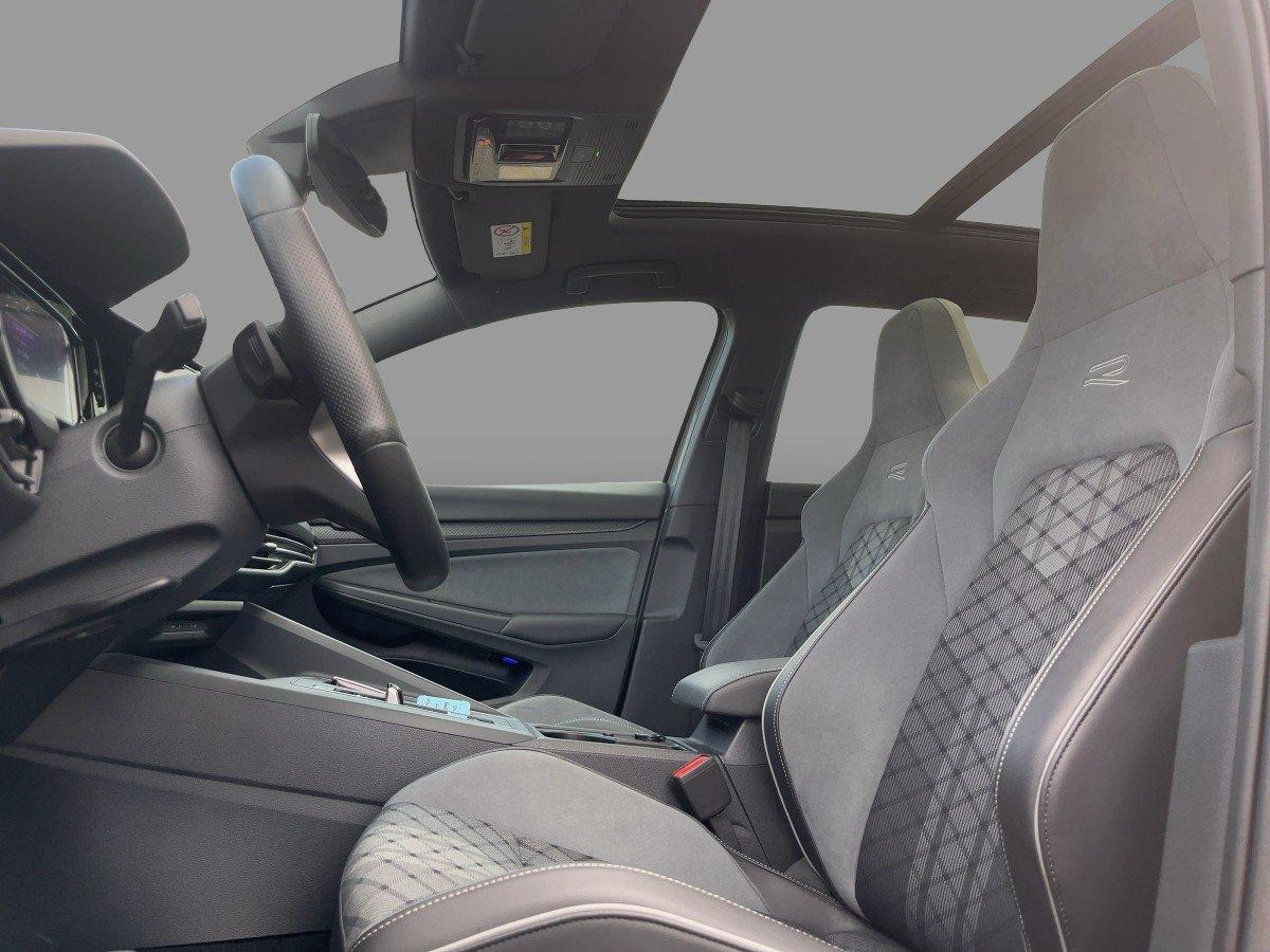 Volkswagen Golf VIII Variant R-Line 1.5 eTSI DSG PANO+BLACK, миниатюра 8