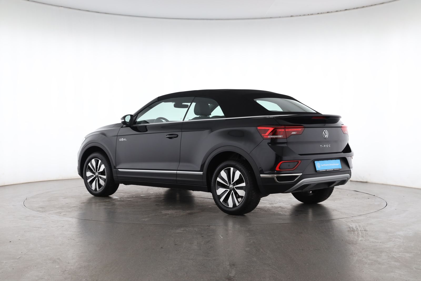 Volkswagen T-Roc - Bild 4
