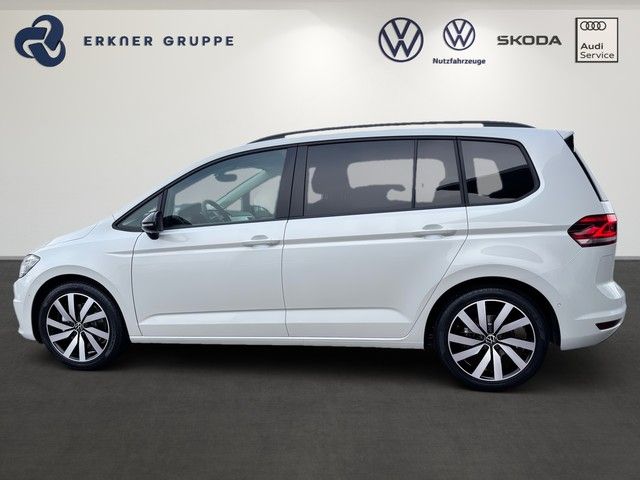 Fahrzeugabbildung Volkswagen Touran 1.5TSI DSG Highline 7-Sitz+STDHZ+AHK+PANO
