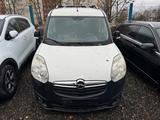 Opel Combo 1.6 D Selection L1H1/ Automatik/ 5 Sitzer - Opel Combo: 1.6