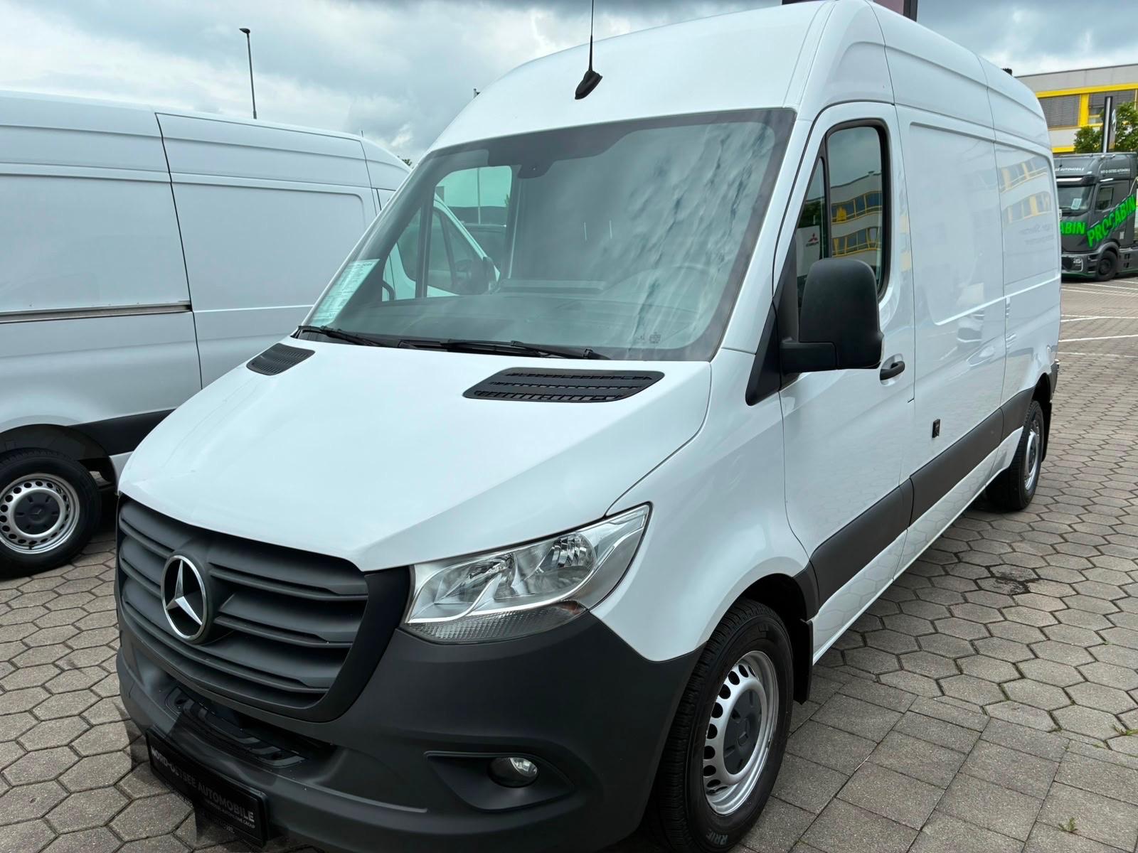 Mercedes-Benz Sprinter 315 L2H2  Klima,Nav,Cam,MultiMBUX  AHK