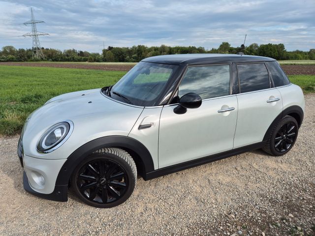 MINI Cooper / Autom.*Sounds.*Kamera*Leder*Tempo*etc.