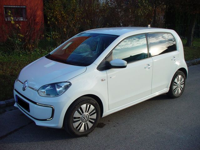 Volkswagen  e-up! inkl. SHZ, PDC, CCS, Tempomat, neuwertig!