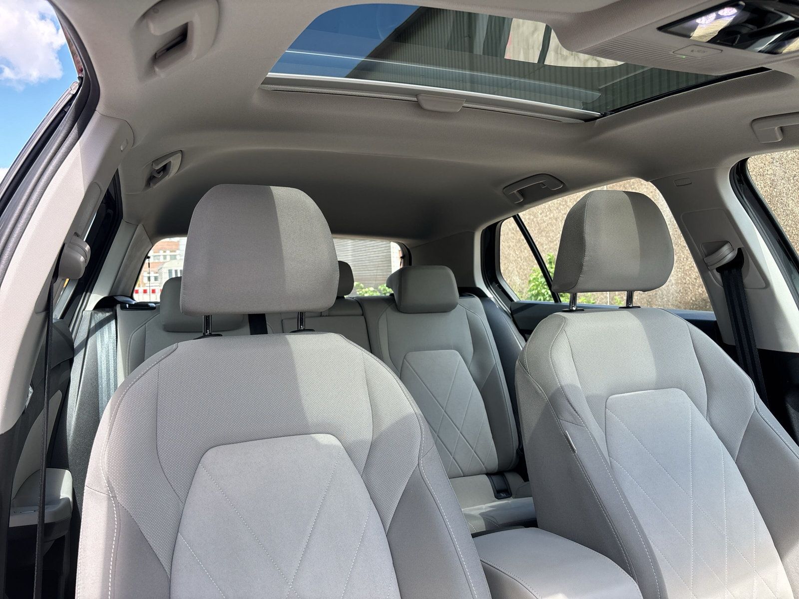 Fahrzeugabbildung Volkswagen Golf Variant 2.0 TDI Life AHK Pano Kamera Keyles
