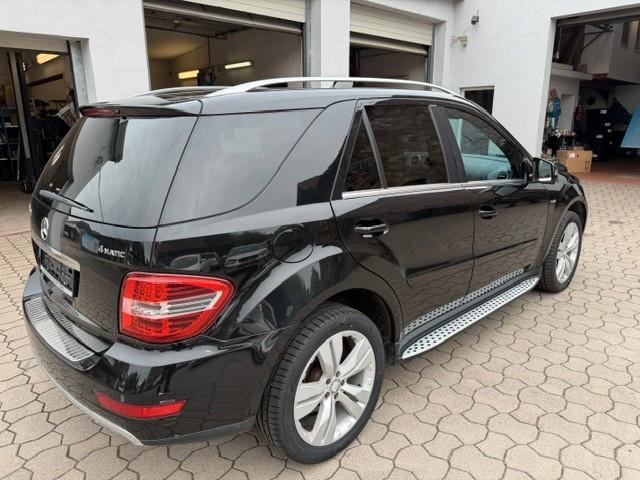 Mercedes-Benz ML 350  4MATIC Grand Edition