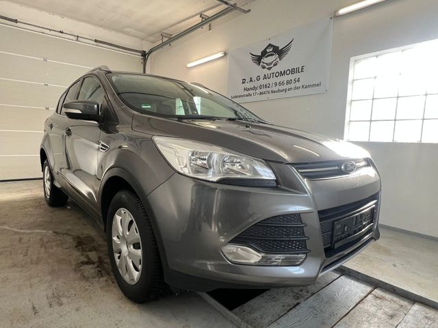 Ford Kuga 2l Diesel abn.AHK SHZ 8-Fach 1.Hand S-Heft