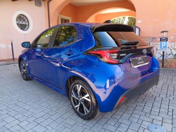 Toyota Yaris - 4