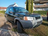 Land Rover Freelander - Land Rover Freelander mit Benzin-Antrieb