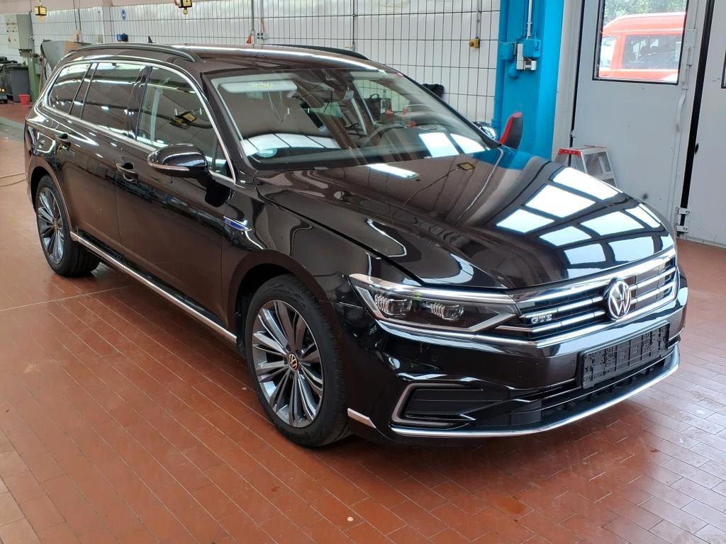 Volkswagen Passat Variant GTE *1,99%*Matrix*Egro-Active*