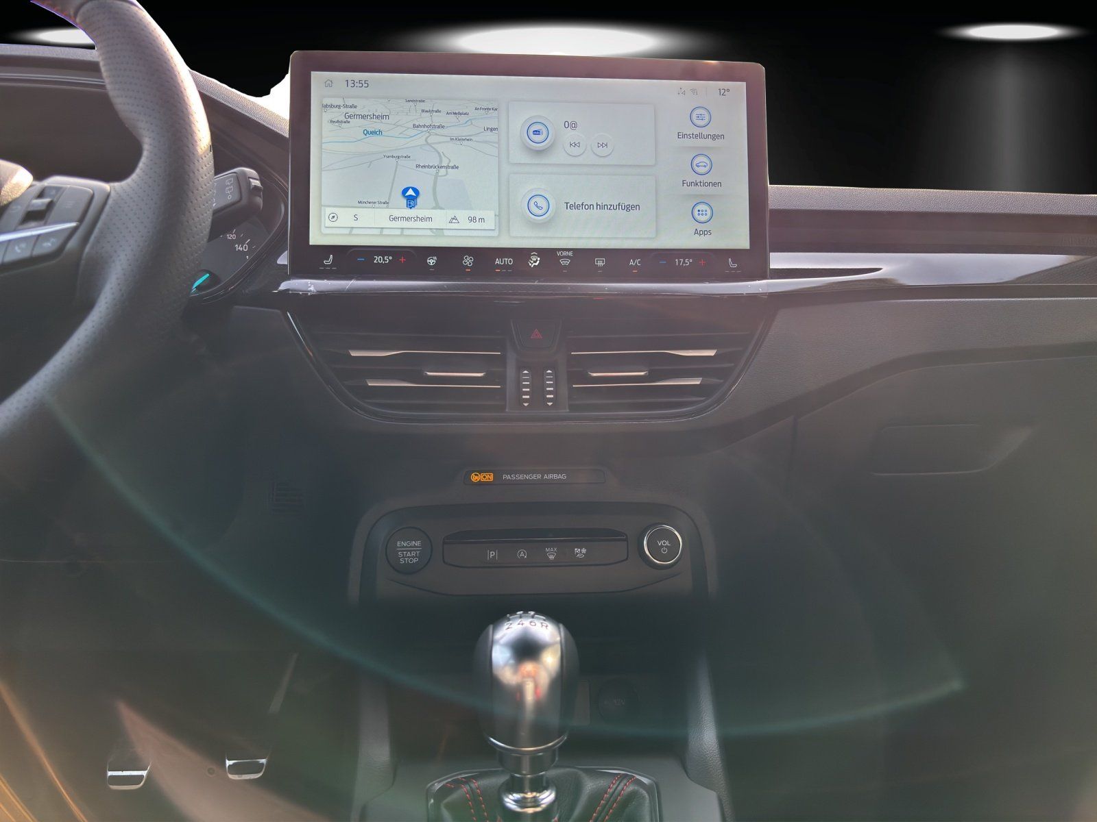 Fahrzeugabbildung Ford Focus Turnier 1,0 Ecoboost ST-Line
