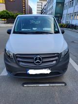 Mercedes-Benz Vito 111 BT Tourer PRO  extralang - Mercedes-Benz Vito mit Diesel-Antrieb: Kleinbus, 8 Sitzer