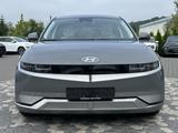Hyundai Ioniq 5 Uniq 4WD PIXEL HUD BOSE 360° AHK 77,4KWh - graue Hyundai IONIQ 5