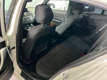 BMW 118 - 9