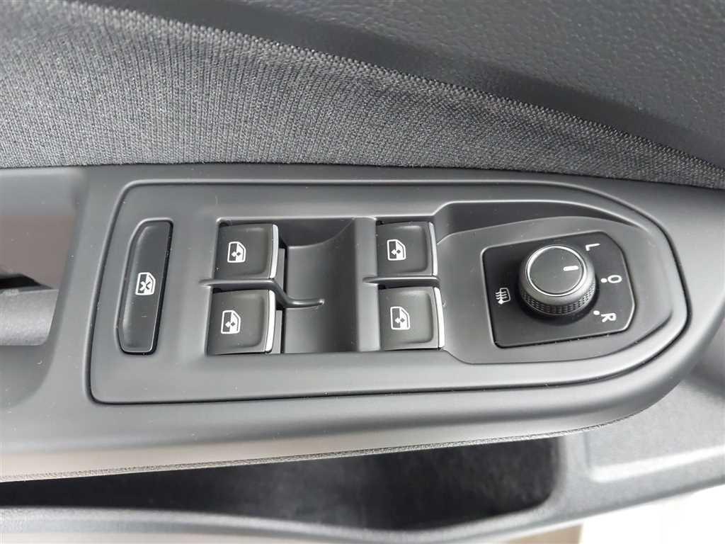 Volkswagen Golf Variant Life 1.0 TSI Winterpaket Standhz, миниатюра 13