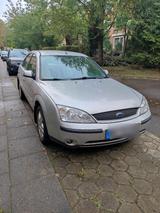 Ford Mondeo Ghia Automatik - Ford aus 2001