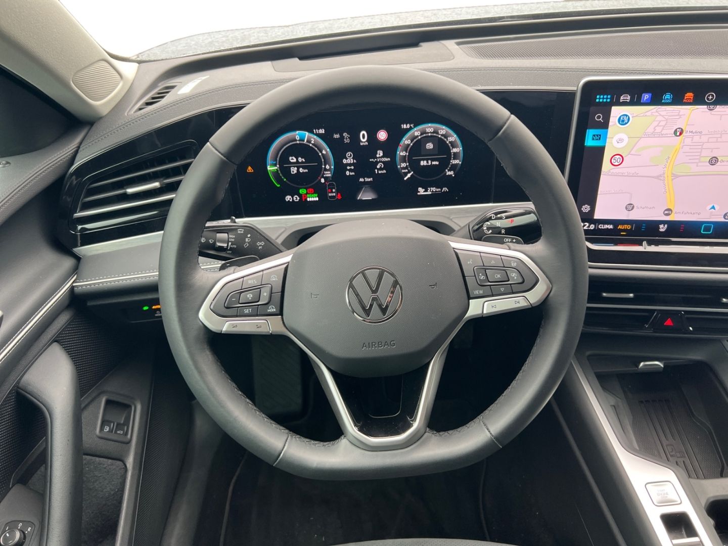 Volkswagen Passat 1.5 eTSI DSG Business LED NAVI KAMERA AHK foto 12