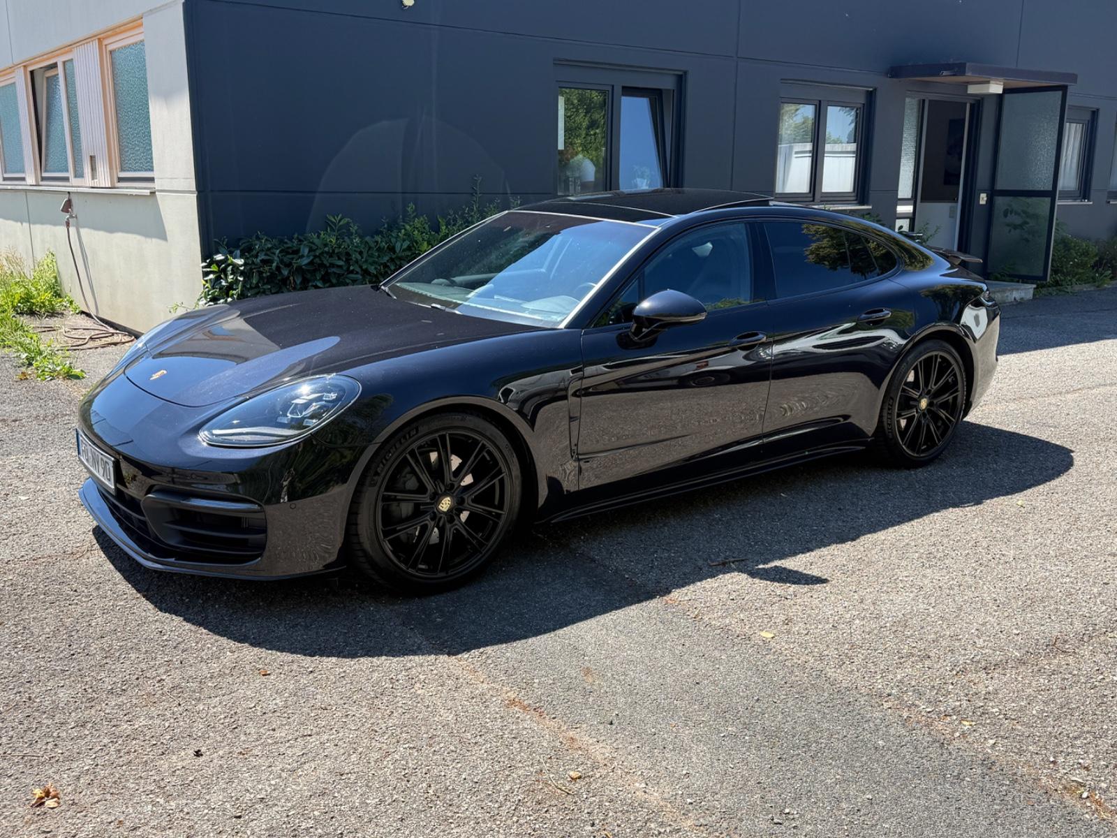 Porsche Panamera 4 S