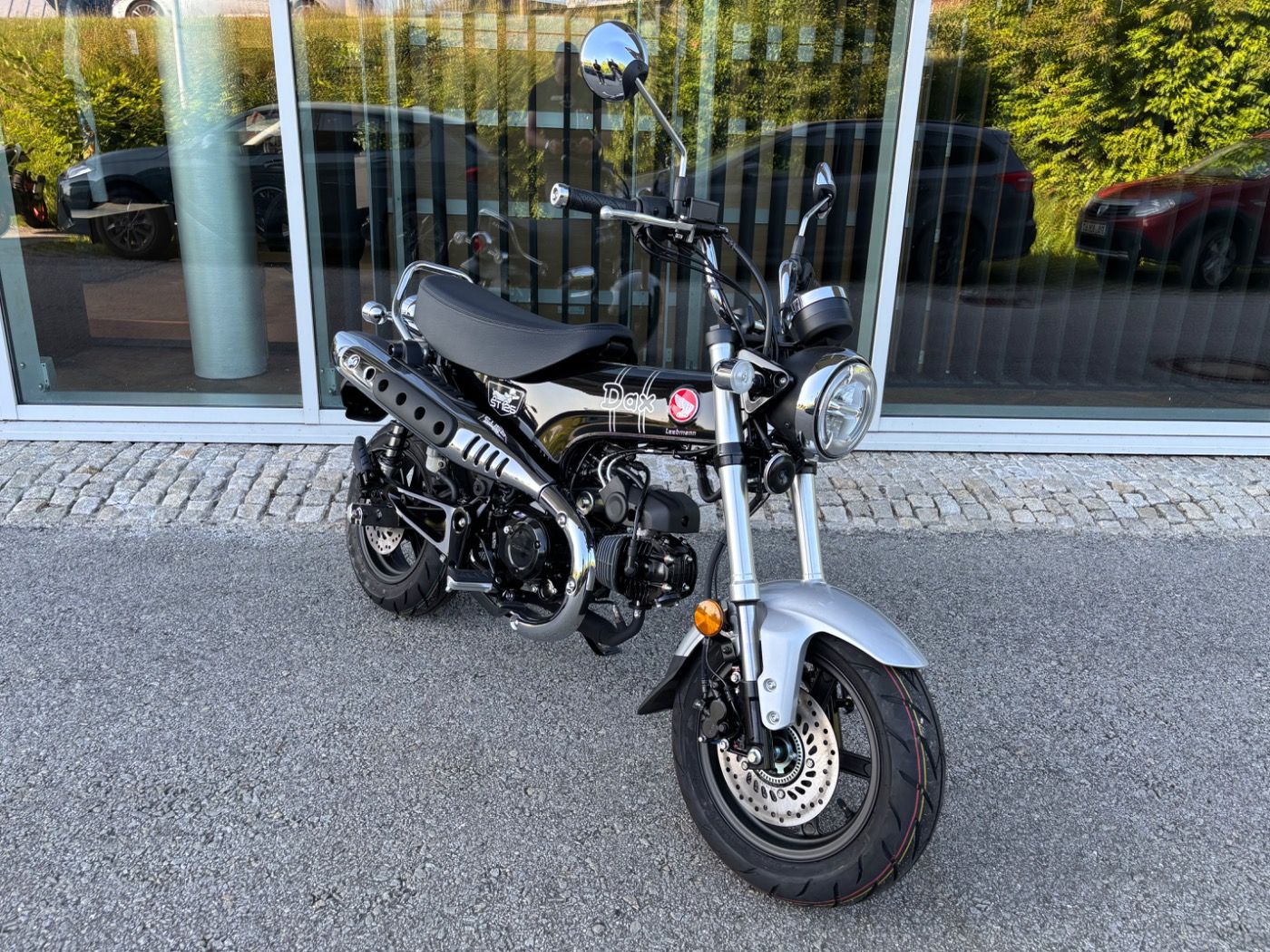 Fahrzeugabbildung Honda ST 125 DAX 2025