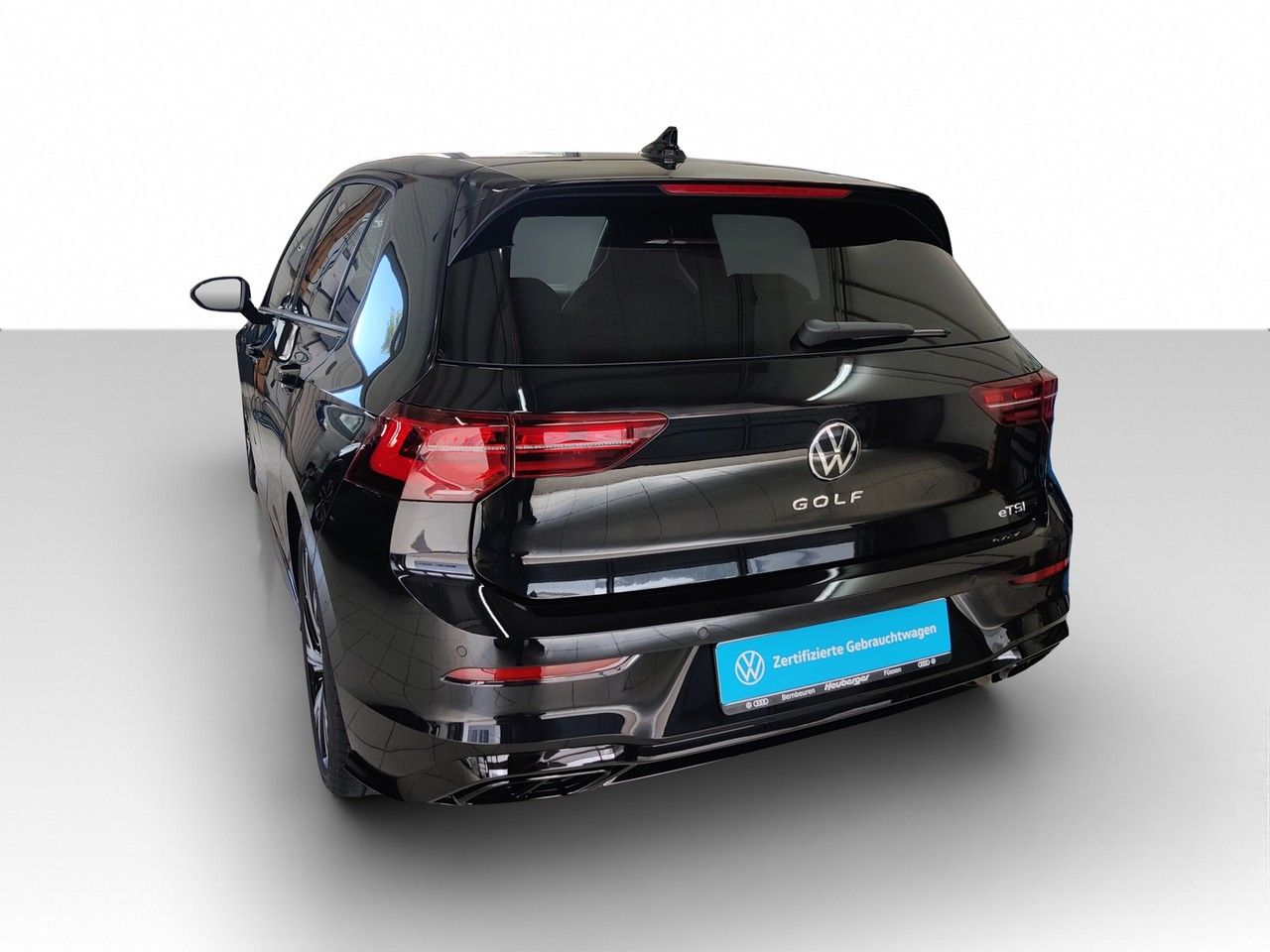 Volkswagen Golf VIII 1.5 TSI DSG R-Line Pano AHK ACC foto 5