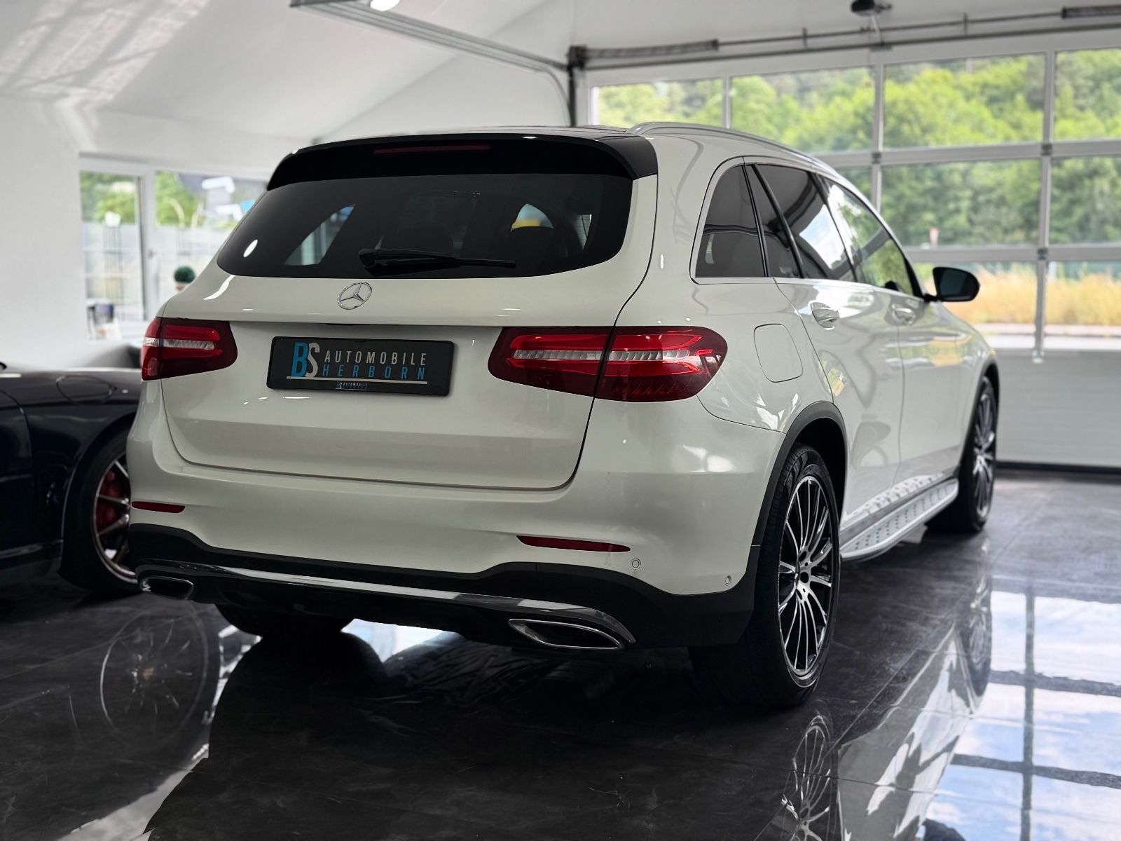 Mercedes-Benz GLC 350d 4Matic AMG-Line 360° Pano AHK Ambiente foto 9