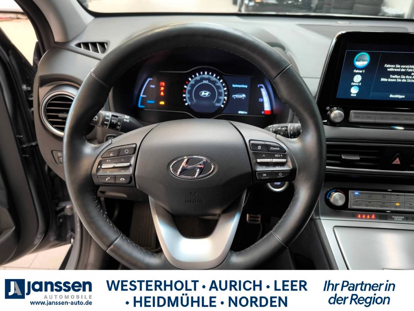 Fahrzeugabbildung Hyundai KONA Electro ADVANTAGE/Automatik/Krell Sound/PDC