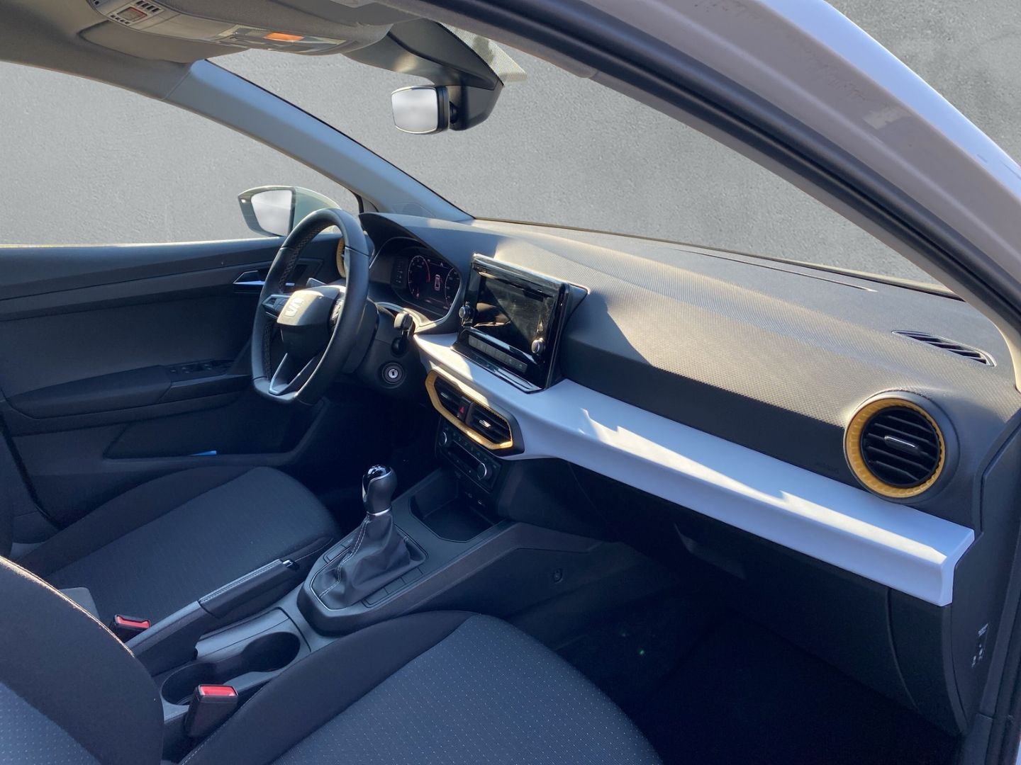 Fahrzeugabbildung SEAT Ibiza Style Edition*SHZ*Full-Link*PDC-vo+hi*