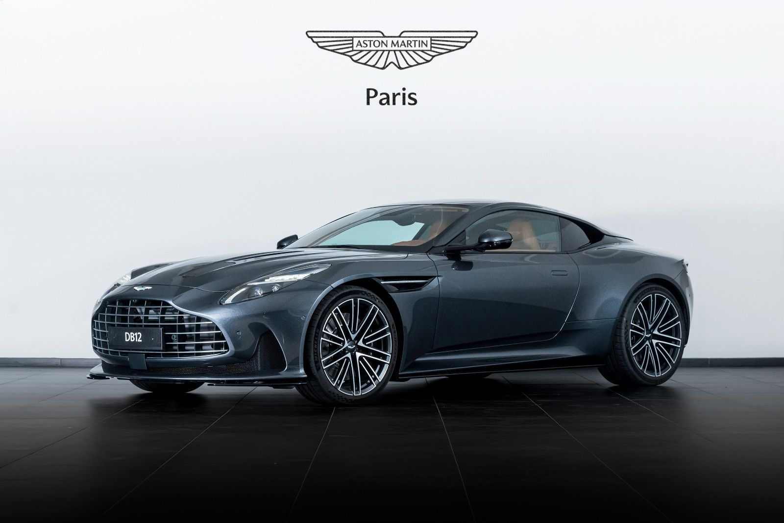 Aston Martin DB12 4.0 V8