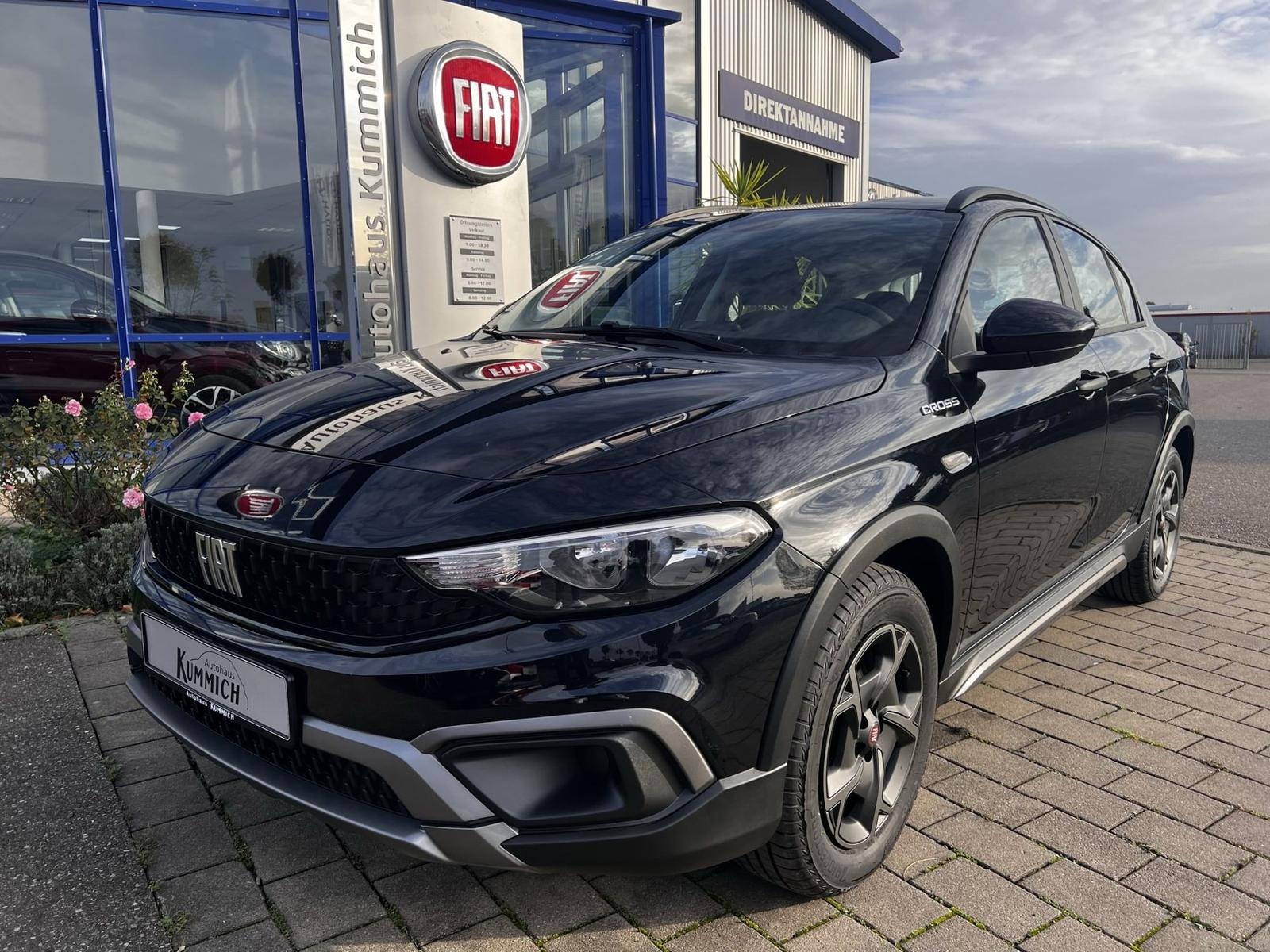 Fiat Tipo 5-Türer City Cross Hybrid 1.5 130PS DCT