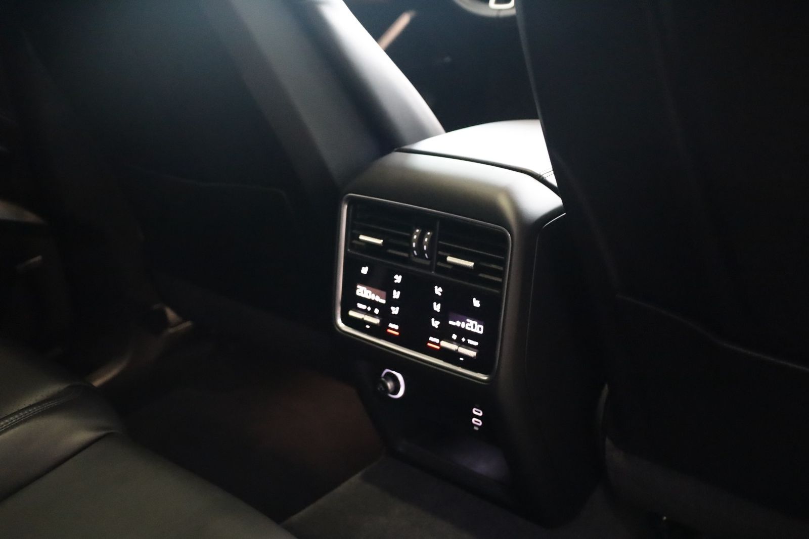 Porsche Cayenne E-Hybrid Platinum Edition foto 22