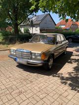Mercedes-Benz 230 E (W123) | Oldtimer mit ... - Mercedes-Benz 230 in Hannover