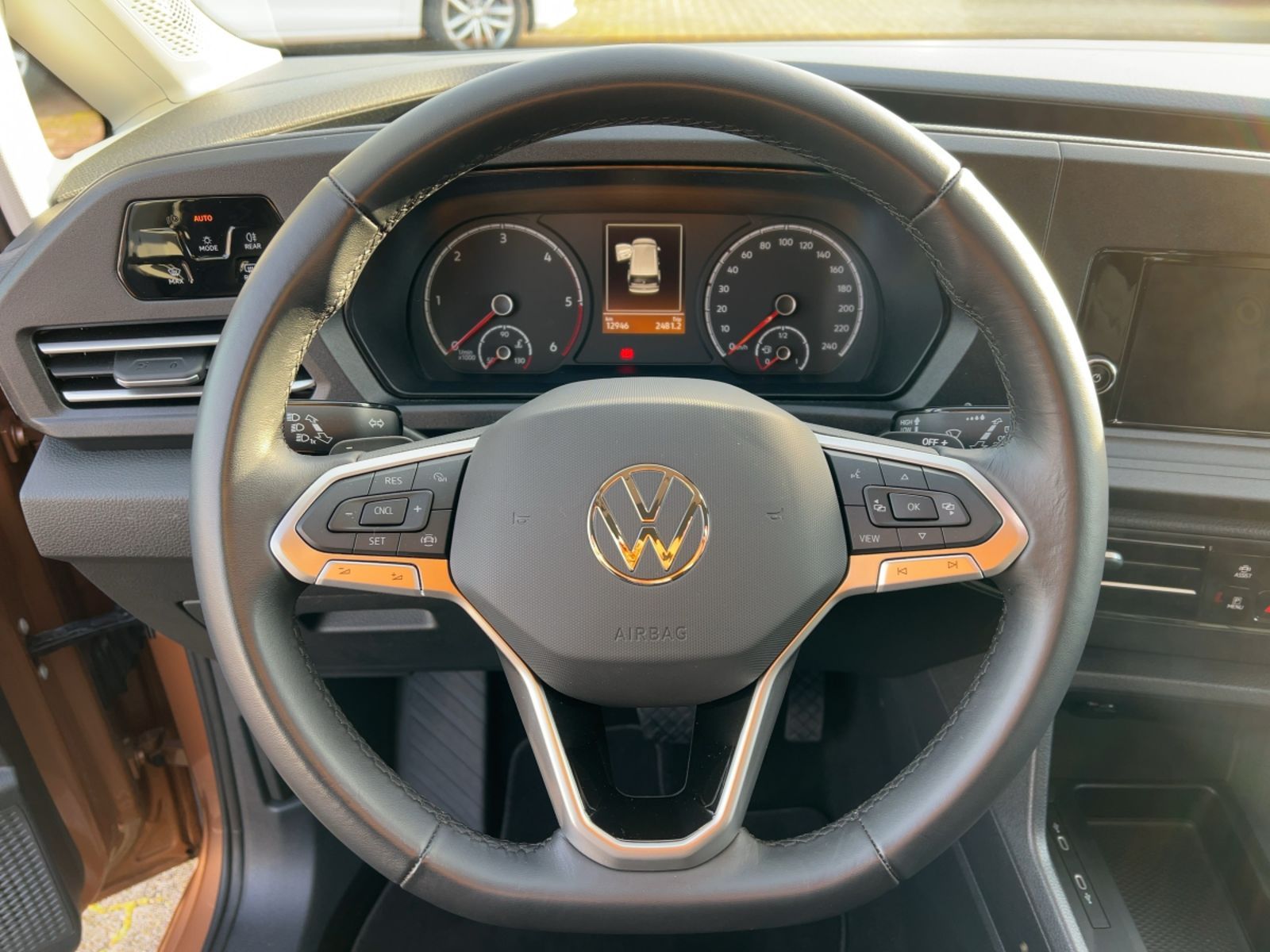 Fahrzeugabbildung Volkswagen Caddy Life 2,0 TDI Alu Kamera Klima DAB+ uvm